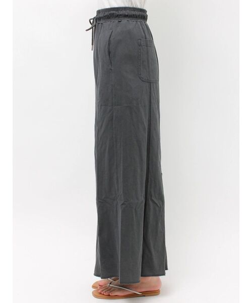 Ungrid(アングリッド)の「カットアイラインスカート(スカート・レディース・アイボリー/チャコールグレー・FREE)」の6枚目の写真