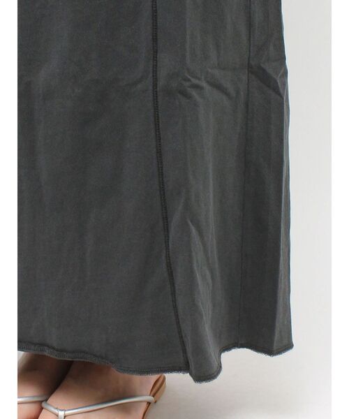 Ungrid(アングリッド)の「カットアイラインスカート(スカート・レディース・アイボリー/チャコールグレー・FREE)」の11枚目の写真