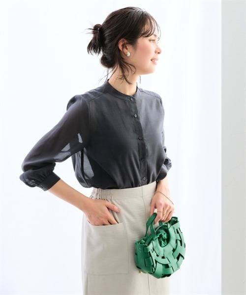 7days Life Styling(セブンデイズライフスタイリング)の「【選べる2タイプ】シアーストライプ長袖シャツ(シャツ/ブラウス・レディース・グレー系2/グレー系1/サックスブルー系1/サックスブルー系2・L/LL/3L/S/M)」の11枚目の写真