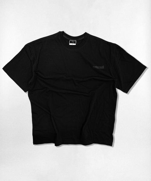 NOTUSUAL（ノットユージュアル）の「シンボルスペース オーバーサイズ 半袖Tシャツ 4色（Tシャツ/カットソー・レディース・ホワイト×グレー/ネイビー/ブラック/ホワイト・SMALL/MEDIUM/LARGE/X-LARGE）」の8枚目の写真