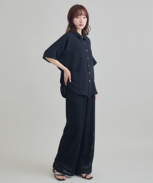 RU.TI.LE(ルチル)の「【RU.TI.LE】< 冷感・速乾・UVケア>ウェーブジョーゼットドルマンシャツ(シャツ/ブラウス・レディース・ブラック/ベージュ/カーキ/ホワイト・MEDIUM)」の10枚目の写真