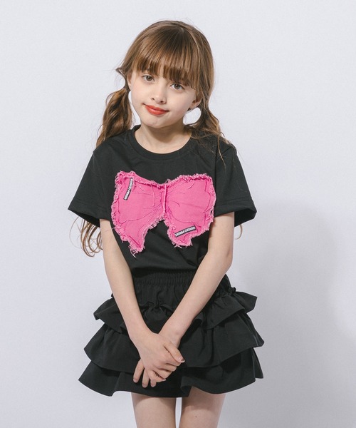 URBAN CHERRY(アーバンチェリー)の「フリンジリボンデザインミニTシャツ(Tシャツ/カットソー・キッズ・ブラック/ホワイト・120cm/130cm/150cm/110cm/140cm)」の5枚目の写真
