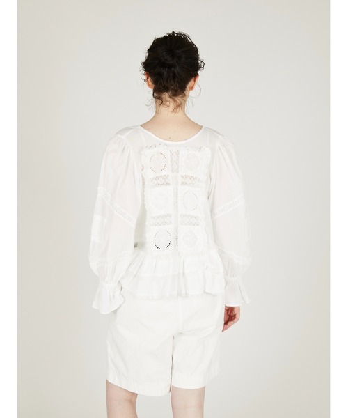 crinkle crinkle crinkle（クリンクルクリンクルクリンクル）の「【crinkle crinkle crinkle】front tapestry 2way sheer bolero/フロントタペストリー2wayシアーボレロ（カーディガン/ボレロ・レディース・ホワイト/ブラック・FREE）」の5枚目の写真