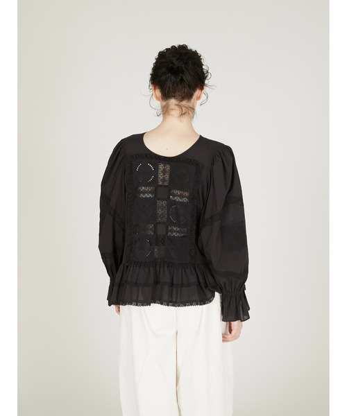 crinkle crinkle crinkle（クリンクルクリンクルクリンクル）の「【crinkle crinkle crinkle】front tapestry 2way sheer bolero/フロントタペストリー2wayシアーボレロ（カーディガン/ボレロ・レディース・ホワイト/ブラック・FREE）」の12枚目の写真