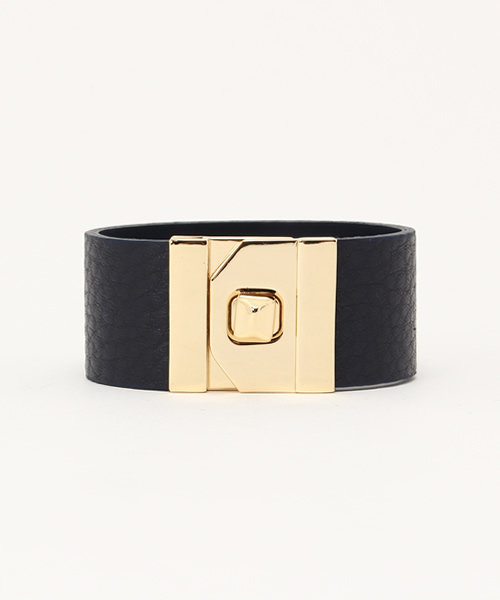 titivate（ティティベイト）の「ﾚｻﾞｰﾊﾞﾝｸﾞﾙ（バングル/リストバンド・レディース・ネイビー/ブラック/キャメル/グレー・FREE）」の4枚目の写真