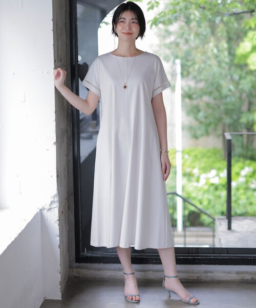 J.PRESS Ladies(J.プレス レディス)の「コットンスムース ワンピース(ワンピース・レディース・サックスブルー系/ライトグレー系/ブラウン系/ネイビー系・XS)」の12枚目の写真
