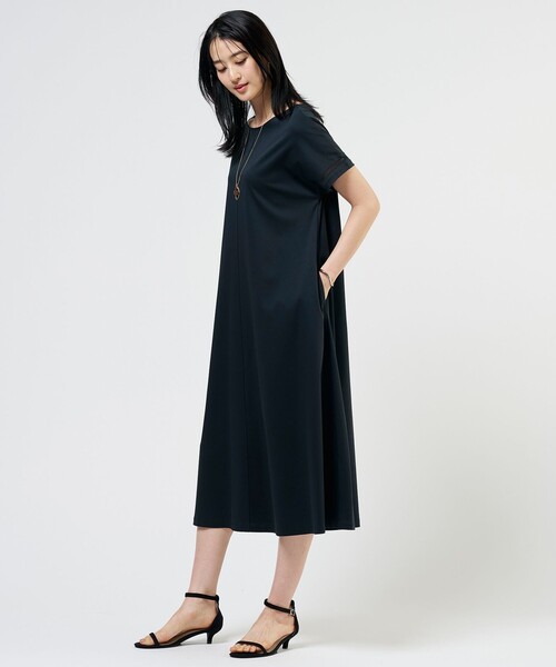 J.PRESS Ladies(J.プレス レディス)の「コットンスムース ワンピース(ワンピース・レディース・サックスブルー系/ライトグレー系/ブラウン系/ネイビー系・XS)」の18枚目の写真