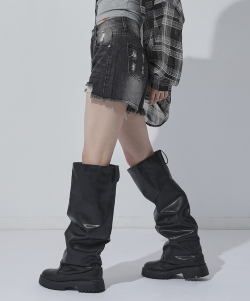 ANAP(アナップ)の「ダメージショートパンツ(デニムパンツ・レディース・ブルー/グレー・F)」の7枚目の写真