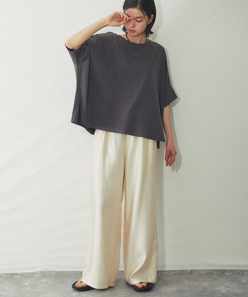 SMILE ORCHID(スマイルオーキッド)の「【接触冷感】ドルマンワイドカットソー(Tシャツ/カットソー・レディース・ホワイト/チャコールグレー/ブラック・M)」の6枚目の写真