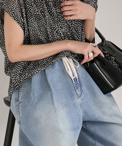 JOURNAL STANDARD（ジャーナルスタンダード）の「《追加2》TuckEasyDENIM By COOLMAX(R)fabric（デニムパンツ・レディース・ホワイト系その他/サックスブルー・36/38）」の18枚目の写真