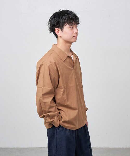 Kastane(カスタネ)の「【ユニセックス/一部店舗限定】BM スキッパーシャツ2(シャツ/ブラウス・メンズ・アイボリー/ブラウン/ベージュ・FREE)」の11枚目の写真