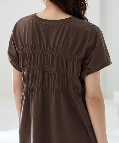 Honeys（ハニーズ）の「【ハニさら・接触冷感・ＵＶカット】シャーリングトップス（Tシャツ/カットソー・レディース・ブラウン/スミクロ/ブルーグリーン/オレンジ・L/LL/M/S）」の6枚目の写真