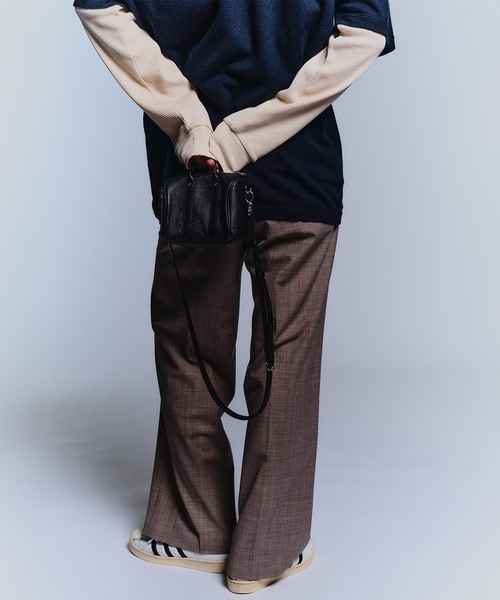 via___(ヴァイア)の「【VIA / ヴァイア】LOOSE STRAIGHT TROUSERS(スラックス・メンズ・ベージュ/グレー/ネイビー・1/2)」の2枚目の写真