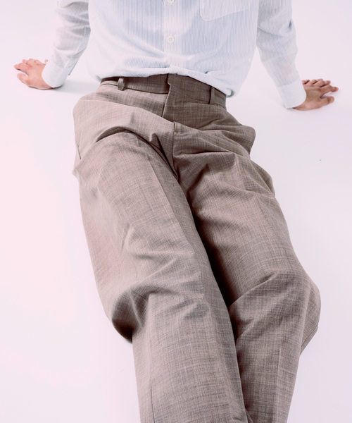 via___(ヴァイア)の「【VIA / ヴァイア】LOOSE STRAIGHT TROUSERS(スラックス・メンズ・ベージュ/グレー/ネイビー・1/2)」の17枚目の写真