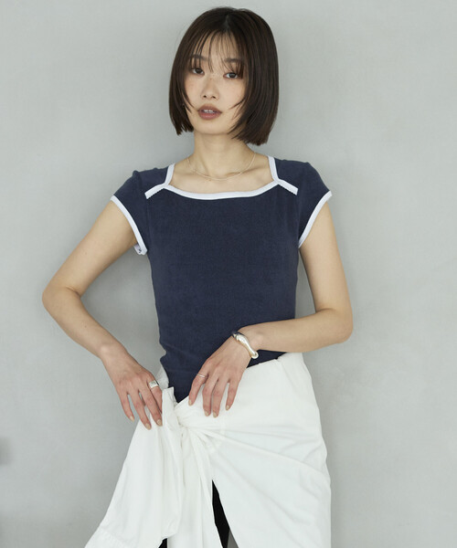 Firsthand(ファーストハンド)の「CHANTECLAIR × Firsthand/シャンテクレール 別注 Pile Compact Tee / パイル コンパクト Tシャツ(Tシャツ/カットソー・レディース・ネイビー/オフホワイト・SMALL/MEDIUM)」の3枚目の写真