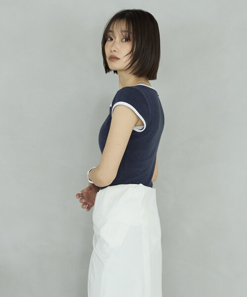 Firsthand(ファーストハンド)の「CHANTECLAIR × Firsthand/シャンテクレール 別注 Pile Compact Tee / パイル コンパクト Tシャツ(Tシャツ/カットソー・レディース・ネイビー/オフホワイト・SMALL/MEDIUM)」の5枚目の写真