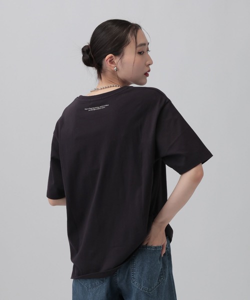 LEPSIM(レプシィム)の「アソートフォトプリントT 680390(Tシャツ/カットソー・レディース・オフホワイト/イエロー/ライトグレー/ブラック・FREE)」の8枚目の写真