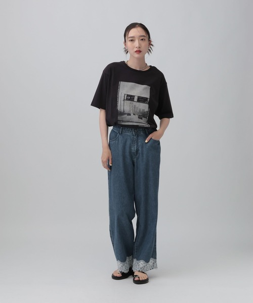 LEPSIM(レプシィム)の「アソートフォトプリントT 680390(Tシャツ/カットソー・レディース・オフホワイト/イエロー/ライトグレー/ブラック・FREE)」の9枚目の写真
