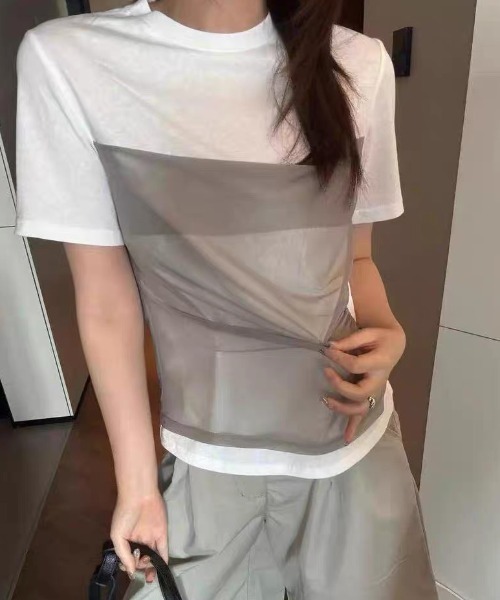 CHUN CHUN NOTES(チュンチュンノーツ)の「26SS/シアービスチェレイヤード風半袖トップス(Tシャツ/カットソー・レディース・ブラウン/ホワイト/グレー・F)」の4枚目の写真