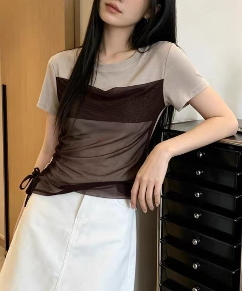 CHUN CHUN NOTES(チュンチュンノーツ)の「26SS/シアービスチェレイヤード風半袖トップス(Tシャツ/カットソー・レディース・ブラウン/ホワイト/グレー・F)」の13枚目の写真