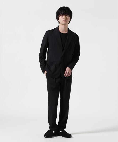 piuoro（ピウオッロ）の「PIUORO（ピウオロ） NYLON TRICOT TUCK JOGGER PANTS / ナイロントリコット タック ジョガーパンツ（その他パンツ・メンズ・グレー系その他3/ブラック/チャコールグレー・5/2/4/3）」の5枚目の写真