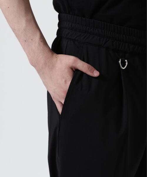 piuoro（ピウオッロ）の「PIUORO（ピウオロ） NYLON TRICOT TUCK JOGGER PANTS / ナイロントリコット タック ジョガーパンツ（その他パンツ・メンズ・グレー系その他3/ブラック/チャコールグレー・5/2/4/3）」の10枚目の写真