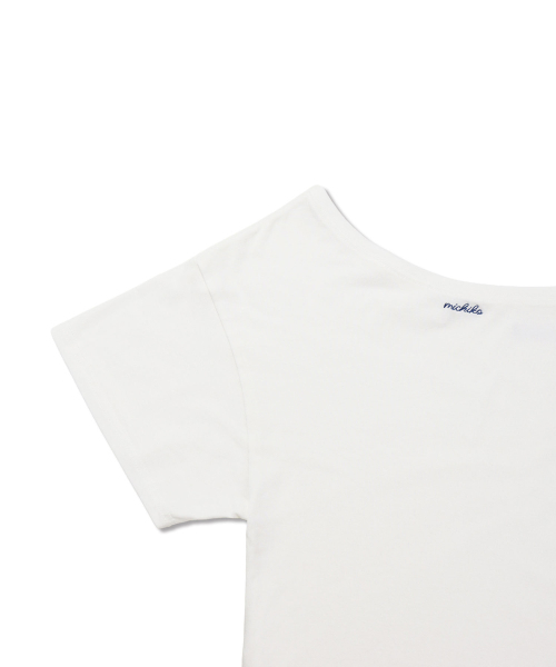 MICHIKO LONDON(ミチコ ロンドン)の「オフショルダーモーダルTシャツホワイト(Tシャツ/カットソー・レディース・その他・FREE)」の5枚目の写真