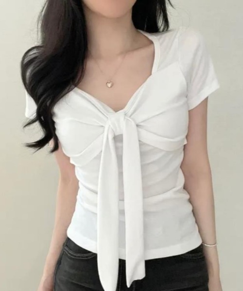 semplice(センプリチェ)の「Tシャツ【韓国ファッション】(Tシャツ/カットソー・レディース・グレー/ブラック/ホワイト・F)」の1枚目の写真