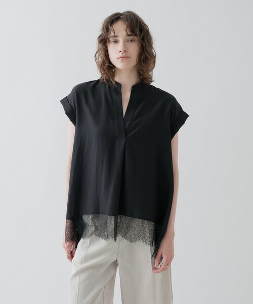 cloenc(クロエンス)の「【ひんやり/体型カバー】レースフレンチスリーブ スキッパーブラウス(シャツ/ブラウス・レディース・ブラック/オフホワイト/パープル・01/02)」の2枚目の写真