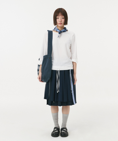 OHESHIO（オヘシオ）の「VINTAGE COTTON LOGO MAIL BAG, NAVY（メッセンジャーバッグ・レディース・その他・FREE）」の5枚目の写真