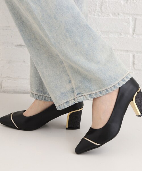 ESPERANZA(エスペランサ)の「ジュエルブロックヒールパンプス(パンプス・レディース・ブラック/アイボリー/ベージュ系2・23.5cm/24.5cm/23.0cm/22.5cm/24.0cm)」の3枚目の写真