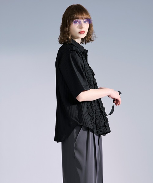Ellno Loset(エルノロゼット)の「ヨウリュウフリルコードシャツ(シャツ/ブラウス・メンズ・ブルー/ブラック/オフホワイト・SMALL/LARGE/MEDIUM)」の20枚目の写真