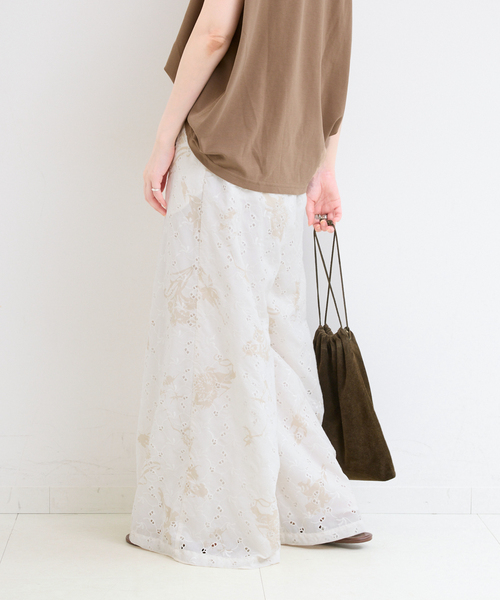 B.C STOCK(ベーセーストック)の「【WEB限定】ウォッシャブル / プリントレース ワイドイージーパンツ(その他パンツ・レディース・ブラック/ホワイト・FREE)」の14枚目の写真