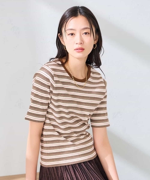 a.v.v(アーヴェヴェ)の「マルチボーダートップス(Tシャツ/カットソー・レディース・ホワイト/ブラウン/ブラック・40/38)」の22枚目の写真