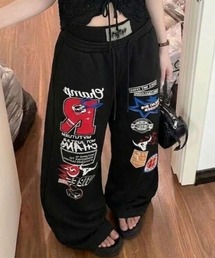 ストリートグラフィックカーブワイドスウェットパンツ