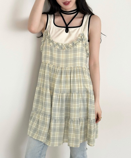 DAY CLOSET(デイ クローゼット)の「【ミニ丈/丈感の調節可】チェック柄キャミソールワンピース チュニック レディース(キャミソール・レディース・イエロー/ブルー・FREE)」の8枚目の写真
