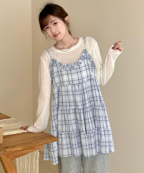 DAY CLOSET(デイ クローゼット)の「【ミニ丈/丈感の調節可】チェック柄キャミソールワンピース チュニック レディース(キャミソール・レディース・イエロー/ブルー・FREE)」の6枚目の写真