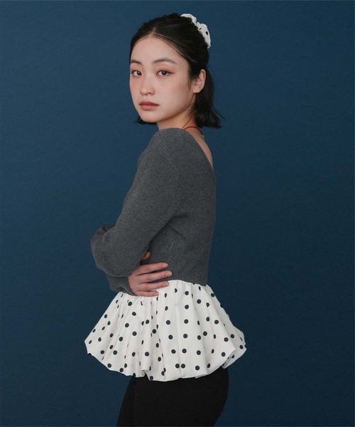 miette(ミエット)の「シュシュセットペプラムドッキングニット(ニット/セーター・レディース・ブラック系その他/ブラック系その他2/ブラック/ドット・FREE)」の4枚目の写真