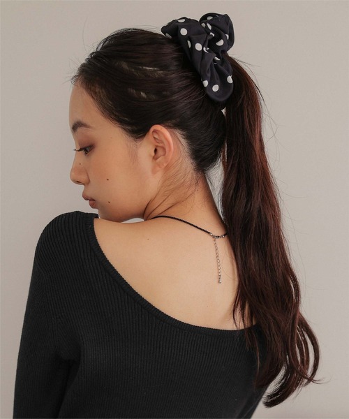 miette(ミエット)の「シュシュセットペプラムドッキングニット(ニット/セーター・レディース・ブラック系その他/ブラック系その他2/ブラック/ドット・FREE)」の16枚目の写真