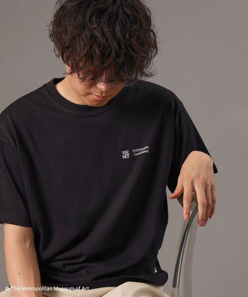 FFEIN(フェイン)の「【FFEIN(フェイン)】The Met線画デザインロゴTシャツ / メトロポリタン美術館 半袖 クルーネック プリント ワンポイント(Tシャツ/カットソー・メンズ・ネイビー/ブラック/ホワイト・LARGE/MEDIUM/SMALL)」の8枚目の写真