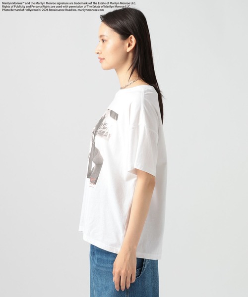 BAYFLOW（ベイフロー）の「【マリリン・モンロー】フォトプリントTシャツ（Tシャツ/カットソー・レディース・チャコール/オフホワイト・FREE）」の15枚目の写真