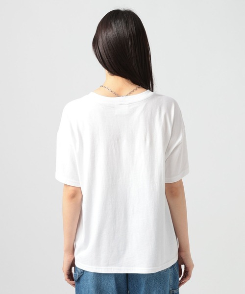 BAYFLOW（ベイフロー）の「【マリリン・モンロー】フォトプリントTシャツ（Tシャツ/カットソー・レディース・チャコール/オフホワイト・FREE）」の4枚目の写真