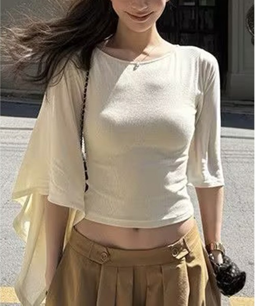 AsheKsha(アシクシャ)の「ワイドスリーブスリムショート丈トップス(Tシャツ/カットソー・レディース・ホワイト・M)」の2枚目の写真