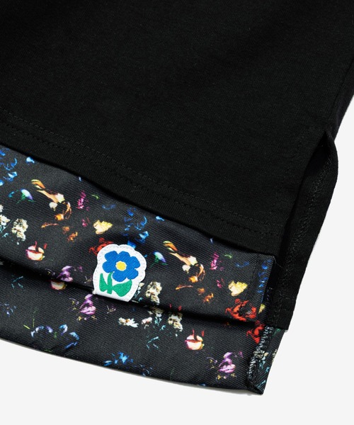 rehacer（レアセル）の「rehacer : Botanical Layered Wide CS / ボタニカルレイヤード ワイドカットソー（Tシャツ/カットソー・レディース・ブラック/ホワイト・MEDIUM/SMALL）」の20枚目の写真