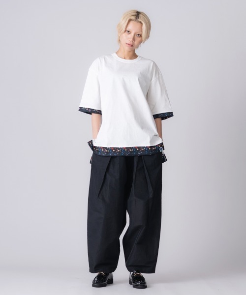 rehacer（レアセル）の「rehacer : Botanical Layered Wide CS / ボタニカルレイヤード ワイドカットソー（Tシャツ/カットソー・レディース・ブラック/ホワイト・MEDIUM/SMALL）」の11枚目の写真