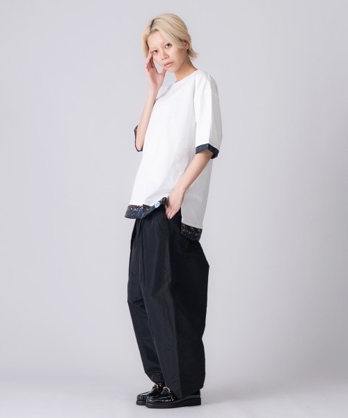 rehacer（レアセル）の「rehacer : Botanical Layered Wide CS / ボタニカルレイヤード ワイドカットソー（Tシャツ/カットソー・レディース・ブラック/ホワイト・MEDIUM/SMALL）」の13枚目の写真