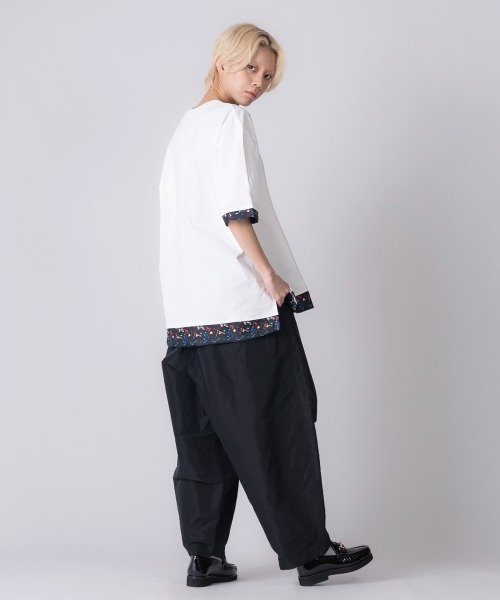 rehacer（レアセル）の「rehacer : Botanical Layered Wide CS / ボタニカルレイヤード ワイドカットソー（Tシャツ/カットソー・レディース・ブラック/ホワイト・MEDIUM/SMALL）」の16枚目の写真