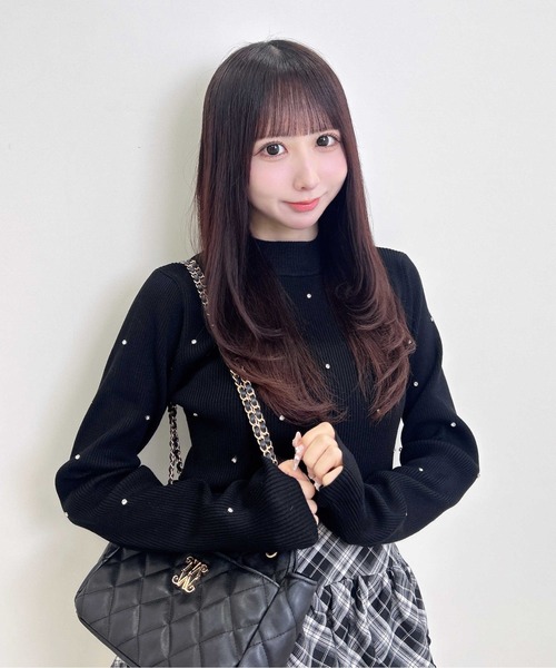INGNI(イング)の「ハイネックビジュー付リブニット(ニット/セーター・レディース・グレー/ブラック/ボルドー/アイボリー・M)」の13枚目の写真
