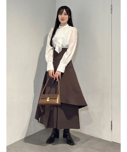 MERCURYDUO(マーキュリーデュオ)の「ホットフィックスラッフルタイブラウス(シャツ/ブラウス・レディース・オフホワイト/ラベンダー・FREE)」の4枚目の写真