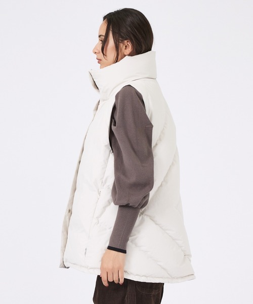 KWD(ケーダブルディー)の「【KWD/ケーダブルディー】スタンドカラーダウンベスト/STAND COLLAR DOWN VEST/ダウン/ベスト(ダウンベスト・レディース・ブラック/アイボリー・フリー)」の16枚目の写真